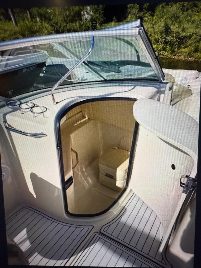 Slide: The Image of Sea Ray 270 SUNDECK 2005 - 6