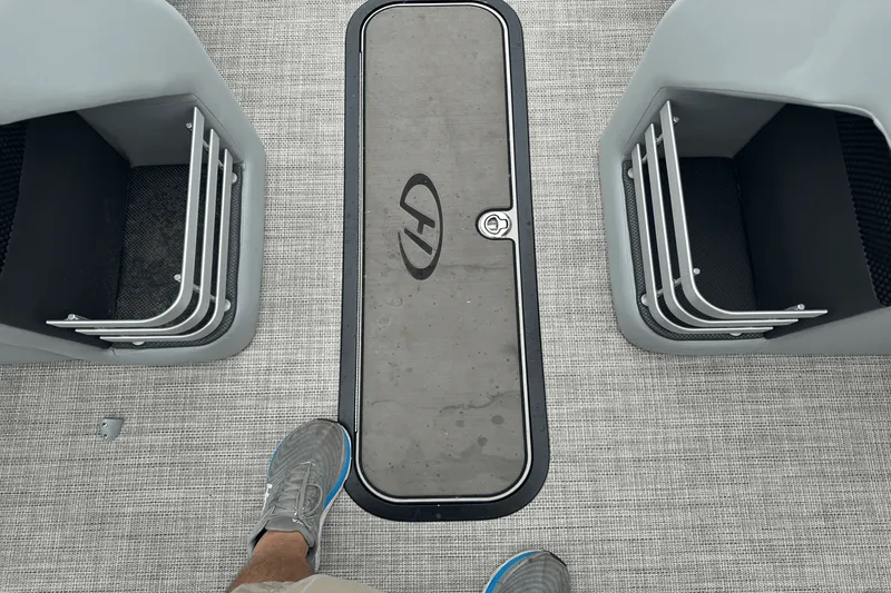 Slide: The Image of Harris GRAND MARINER 250 2021 - 15