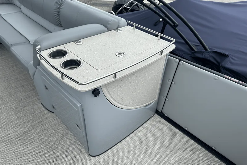 Slide: The Image of Harris GRAND MARINER 250 2021 - 16