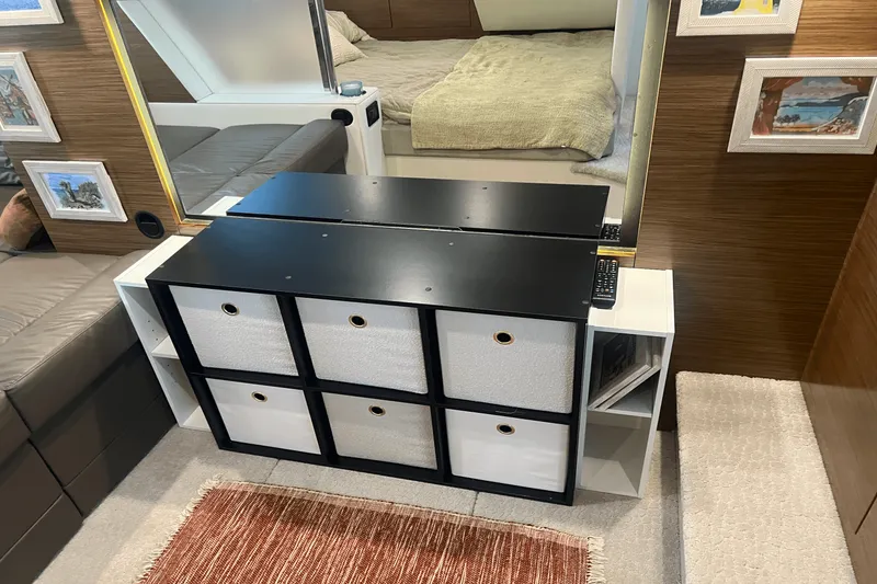 Slide: The Image of Cruisers 45 CANTIUS 2015 - 33