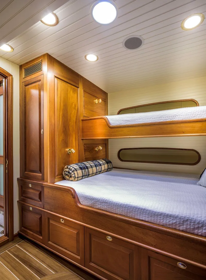Slide: The Image of GUEST STATEROOM - 10