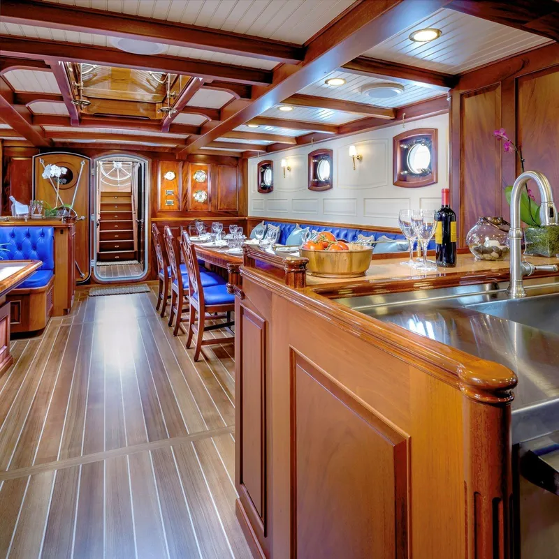 Slide: The Image of SALOON VIEW AFT - 5