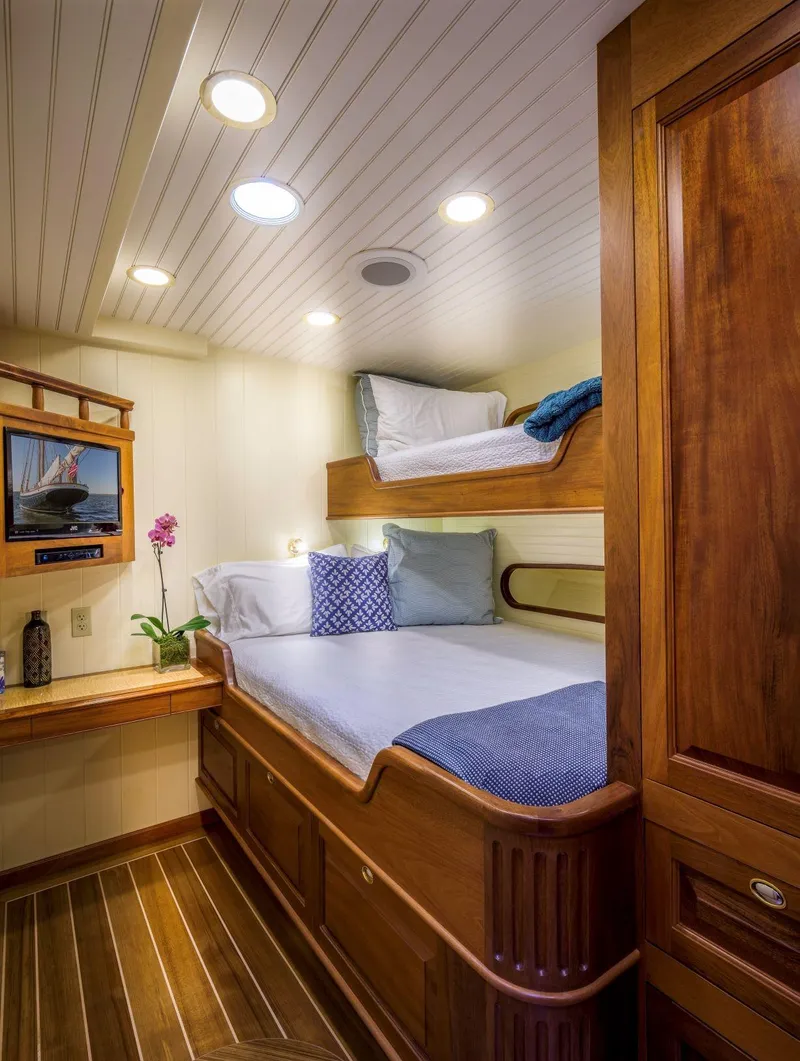 Slide: The Image of GUEST STATEROOM - 8