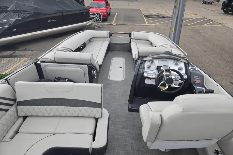 Slide: The Image of Crest SAVANNAH 250 2018 - 4