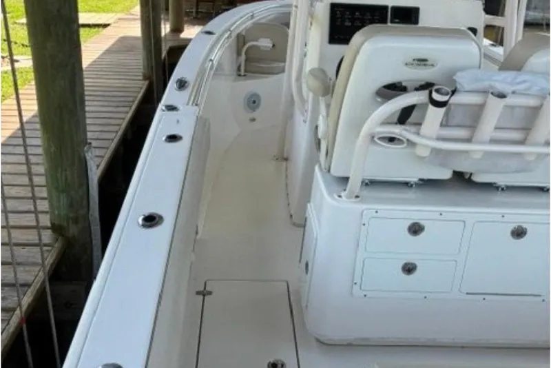 Slide: The Image of Cobia 261 Center Console 2018 - 15