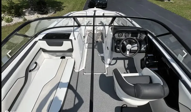 Slide: The Image of Yamaha SX210 2018 - 9