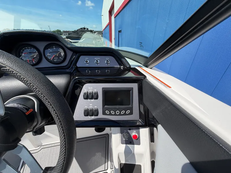 Slide: The Image of Mastercraft NXT22 2022 - 25