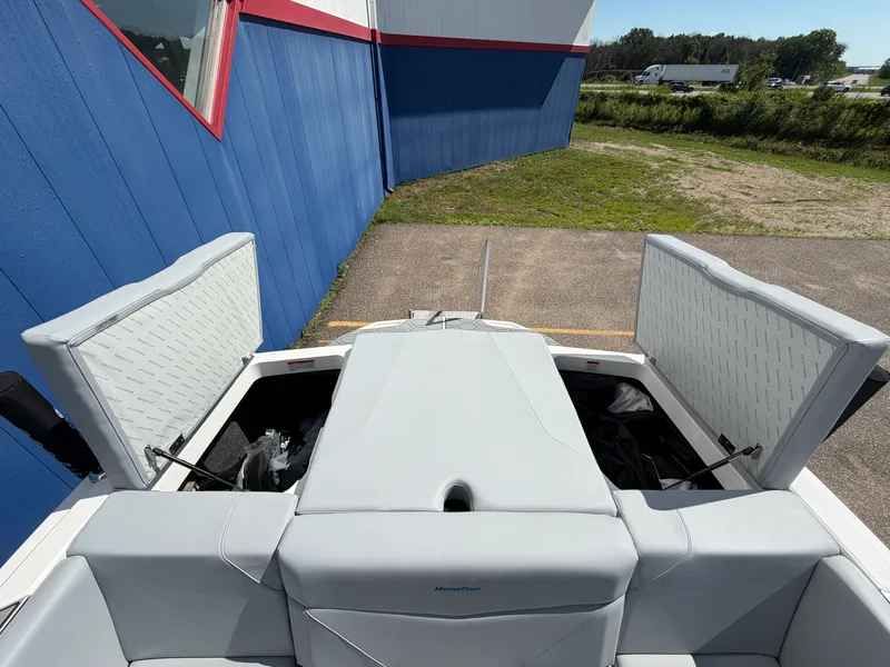 Slide: The Image of Mastercraft NXT22 2022 - 9