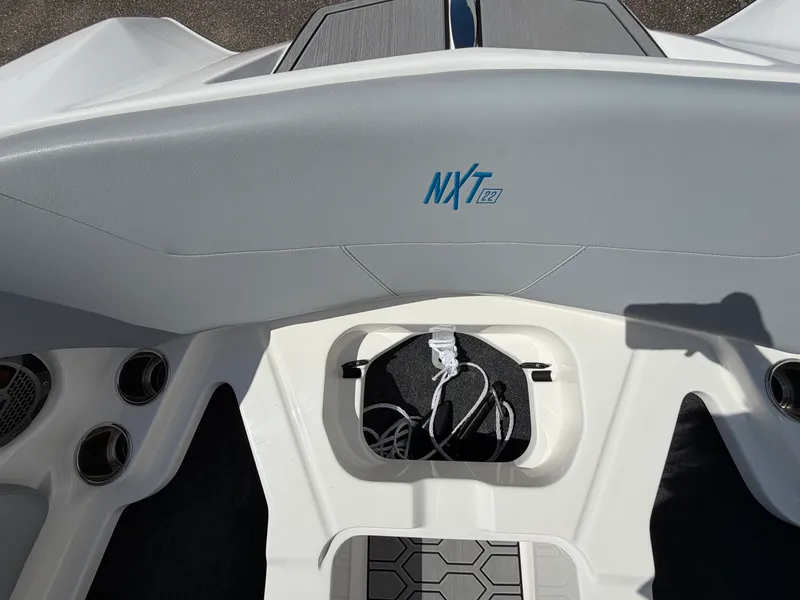 Slide: The Image of Mastercraft NXT22 2022 - 34