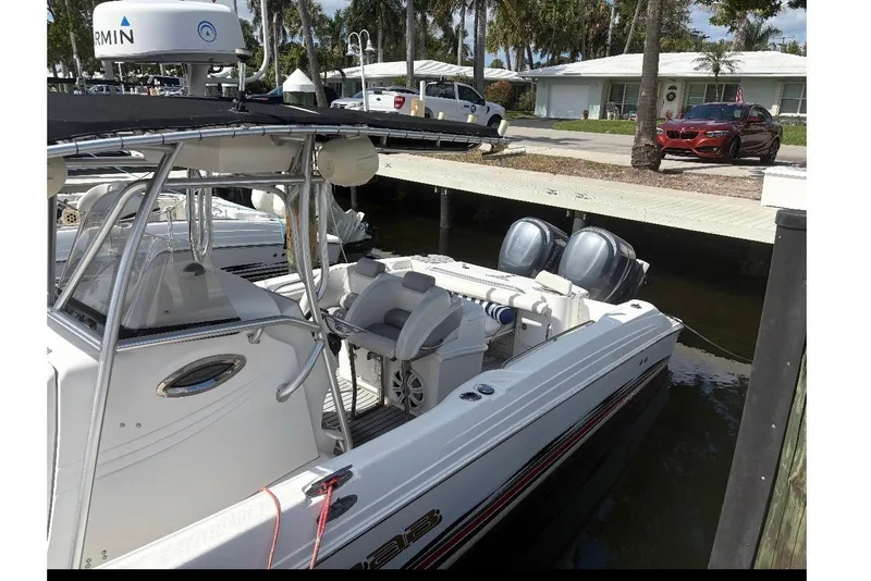 Slide: The Image of Wellcraft 302 Scarab Sport 2003 - 17