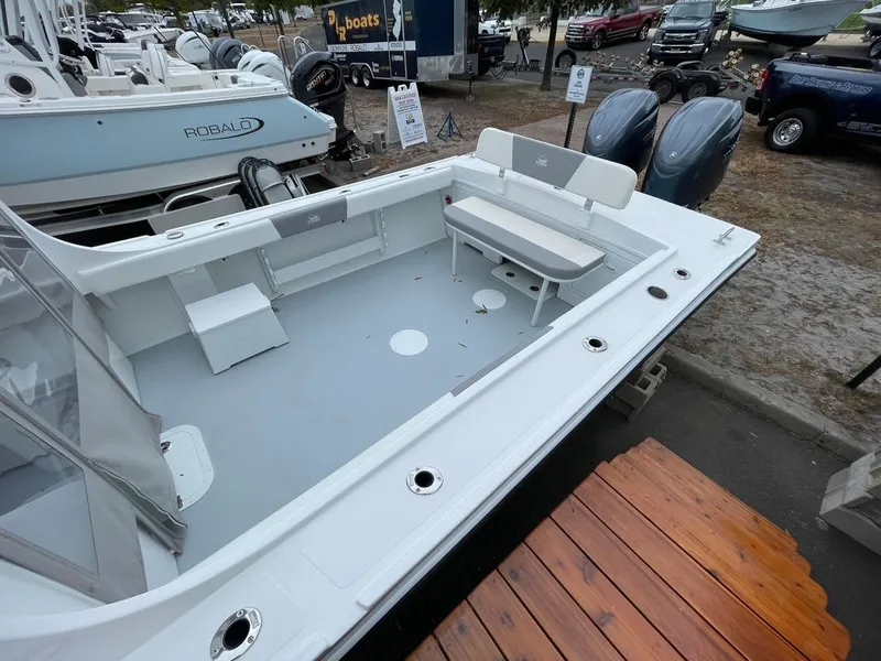 Slide: The Image of Steiger Craft 255 DV MIAMI 2025 - 3