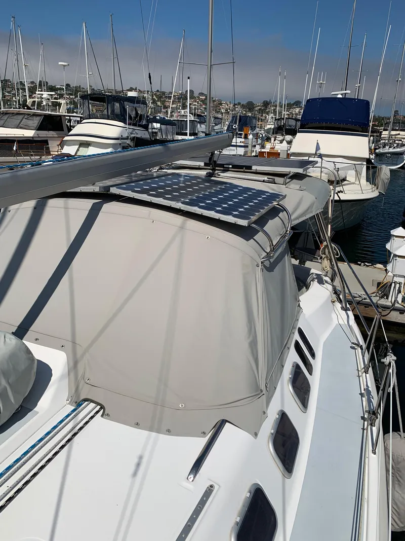 Slide: The Image of Hunter 460 2000 - 22