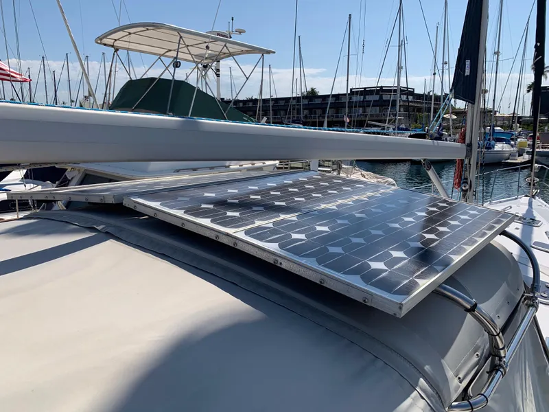 Slide: The Image of Hunter 460 2000 - 23