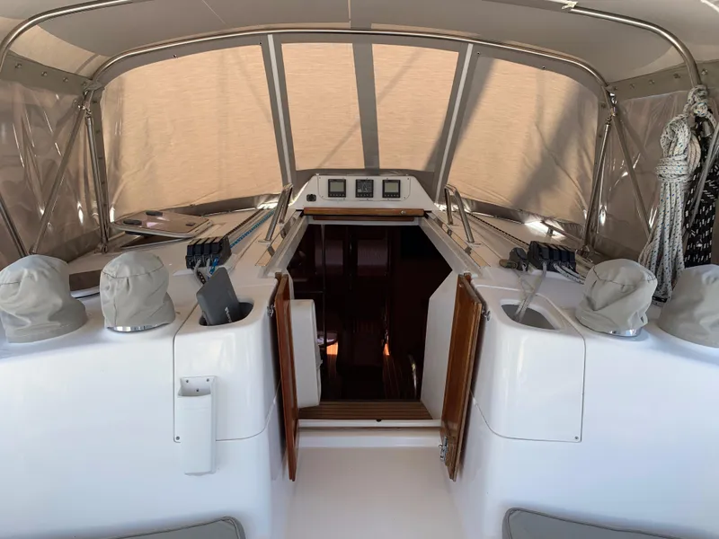 Slide: The Image of Hunter 460 2000 - 27