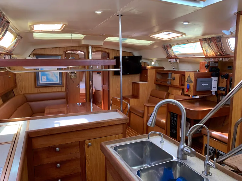 Slide: The Image of Hunter 460 2000 - 39