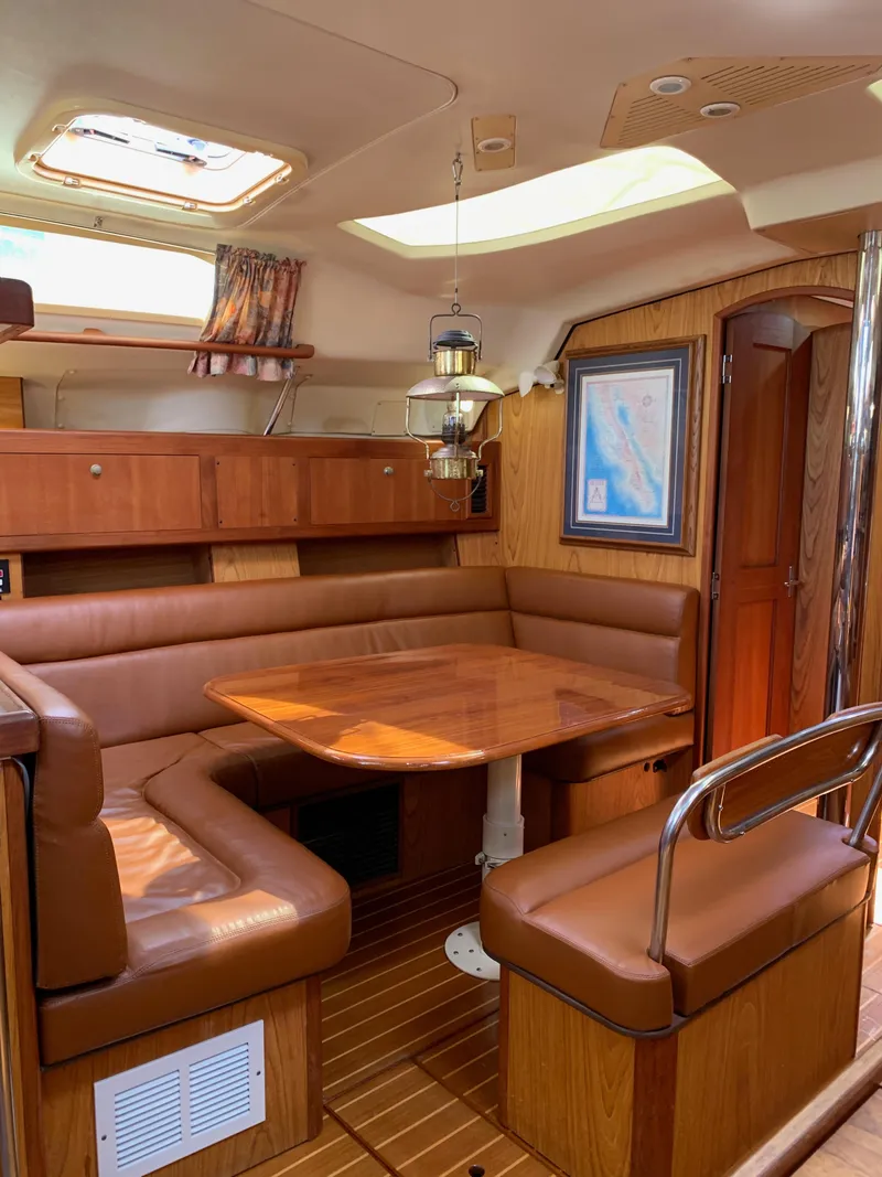 Slide: The Image of Hunter 460 2000 - 49