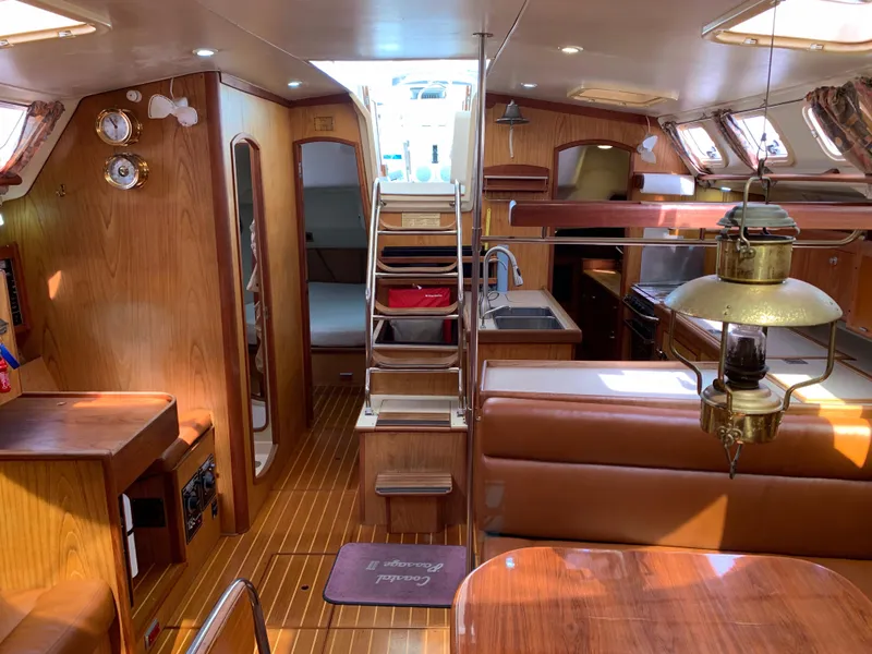 Slide: The Image of Hunter 460 2000 - 57