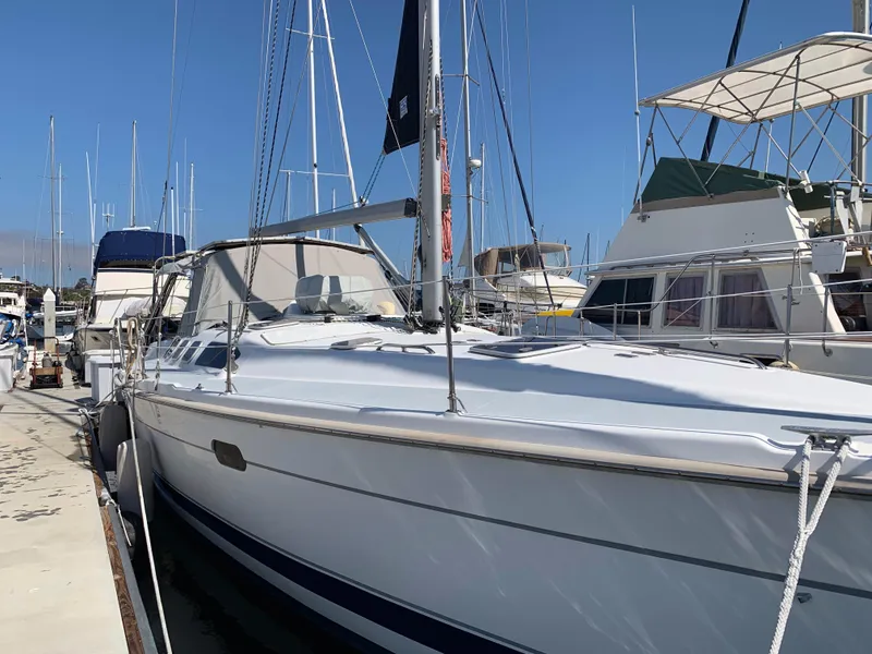 Slide: The Image of Hunter 460 2000 - 6