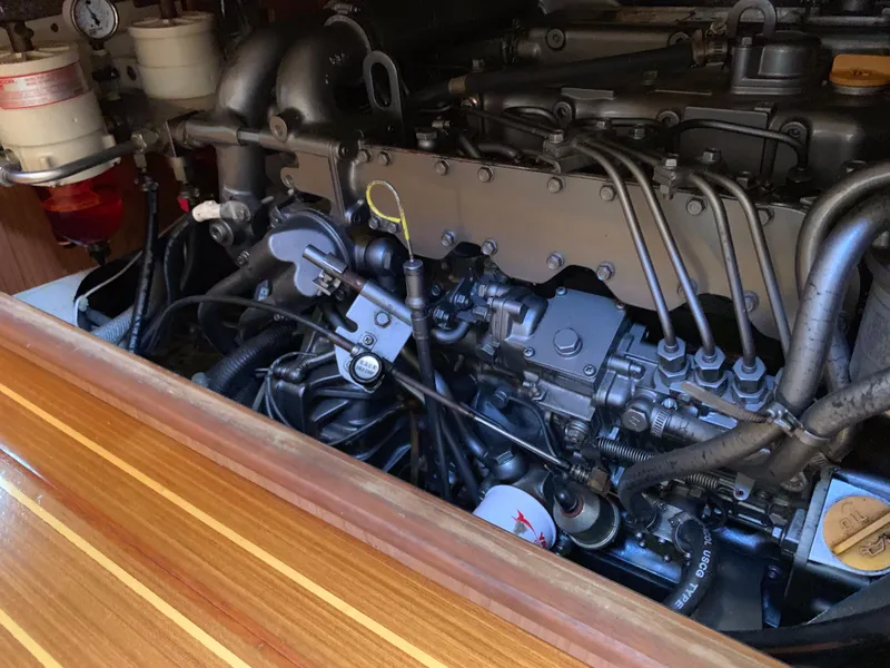 Slide: The Image of Hunter 460 2000 - 65