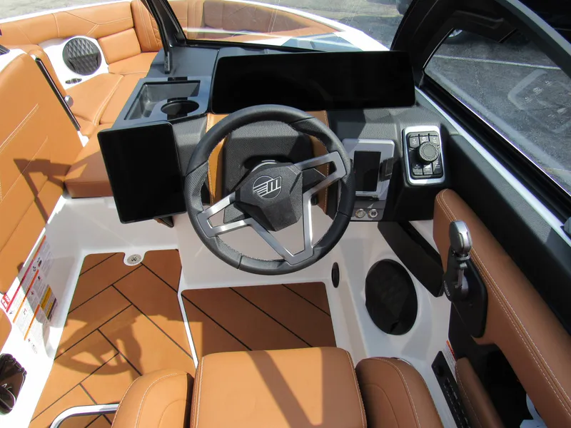 Slide: The Image of Malibu 23 LSV 2027 - 16