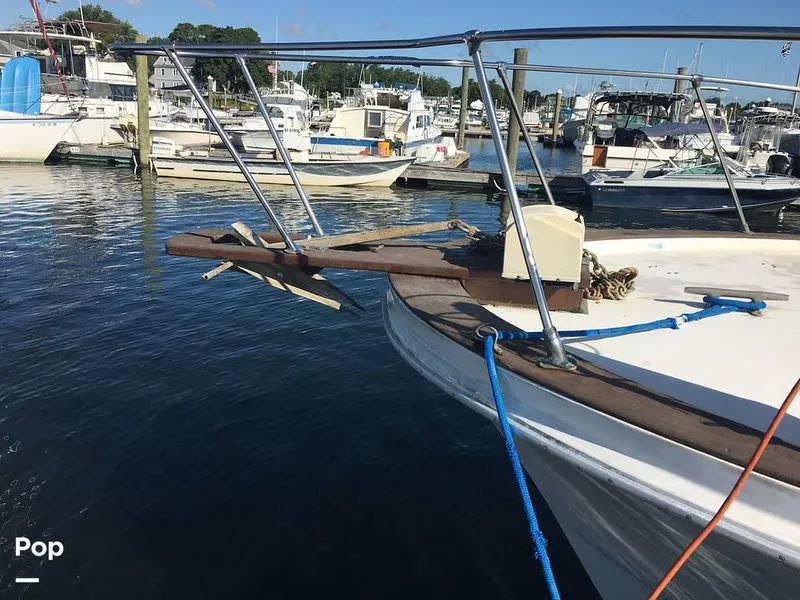 Slide: The Image of 1974 Uniflite Sedan for sale in Warwick, RI - 10