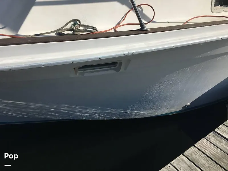 Slide: The Image of 1974 Uniflite Sedan for sale in Warwick, RI - 11