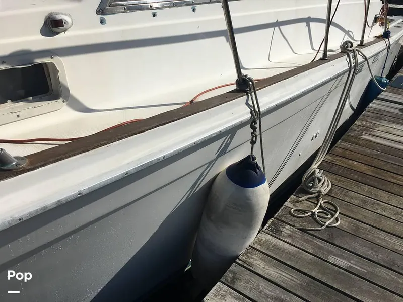 Slide: The Image of 1974 Uniflite Sedan for sale in Warwick, RI - 12