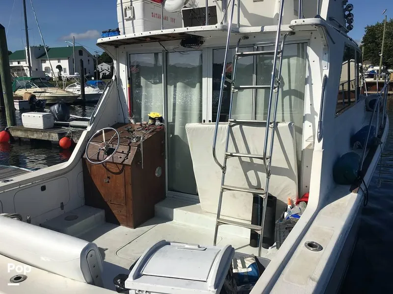 Slide: The Image of 1974 Uniflite Sedan for sale in Warwick, RI - 14