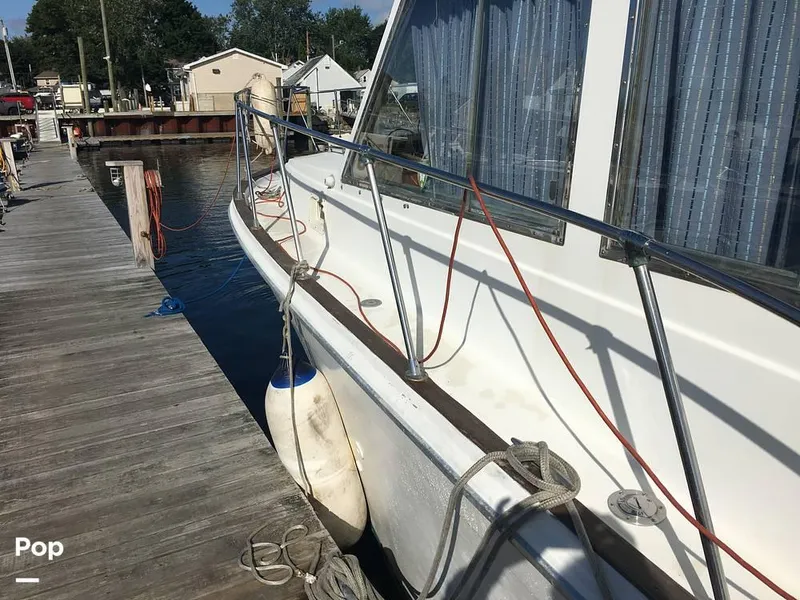 Slide: The Image of 1974 Uniflite Sedan for sale in Warwick, RI - 19