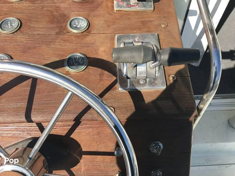 Slide: The Image of 1974 Uniflite Sedan for sale in Warwick, RI - 35