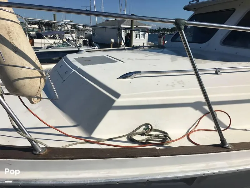 Slide: The Image of 1974 Uniflite Sedan for sale in Warwick, RI - 4