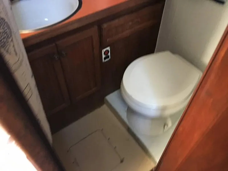 Slide: The Image of 1974 Uniflite Sedan for sale in Warwick, RI - 56