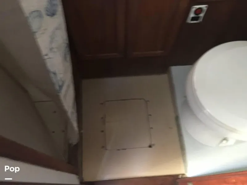 Slide: The Image of 1974 Uniflite Sedan for sale in Warwick, RI - 60