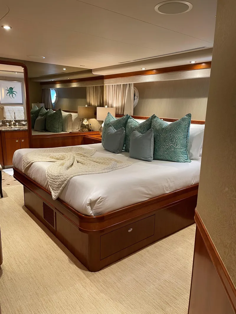 Slide: The Image of Luxurious bedroom in 2006 Westport Tri-Deck Motoryacht. - 35