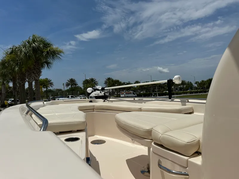 Slide: The Image of Grady-White 251 COASTAL EXPLORER 2021 - 15