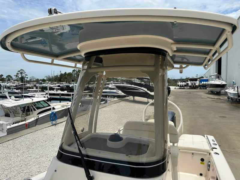 Slide: The Image of Grady-White 251 COASTAL EXPLORER 2021 - 33