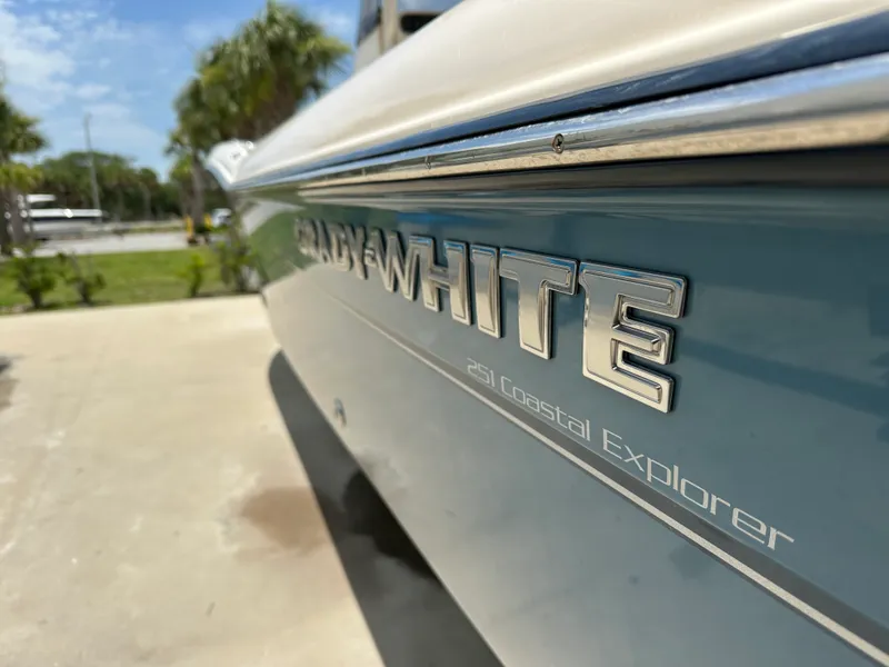 Slide: The Image of Grady-White 251 COASTAL EXPLORER 2021 - 13