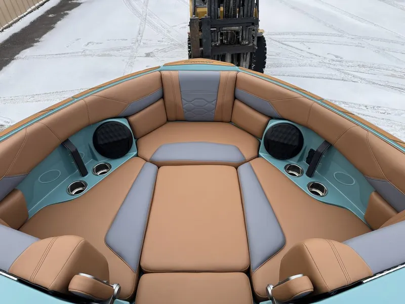 Slide: The Image of Malibu 23 LSV 2026 - 12
