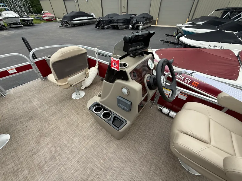 Slide: The Image of Tracker BB18 2024 - 16
