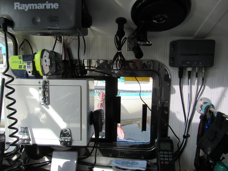 Slide: The Image of Custom Pilothouse Cutter 2009 - 52