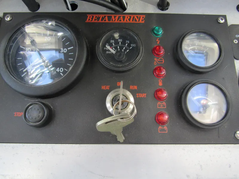 Slide: The Image of Custom Pilothouse Cutter 2009 - 73