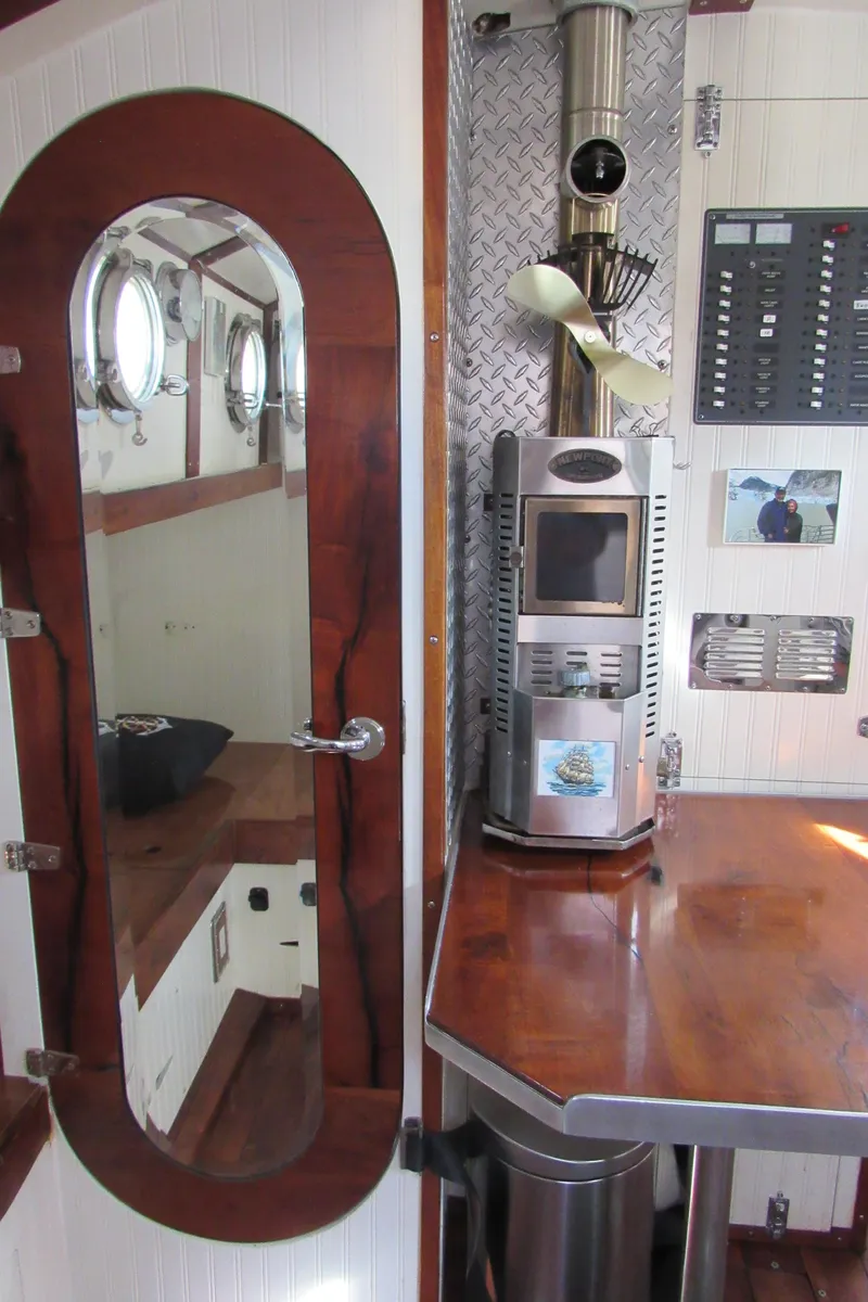 Slide: The Image of Custom Pilothouse Cutter 2009 - 89