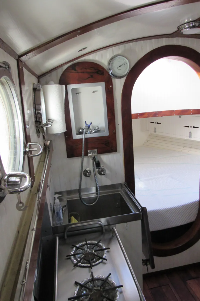 Slide: The Image of Custom Pilothouse Cutter 2009 - 96