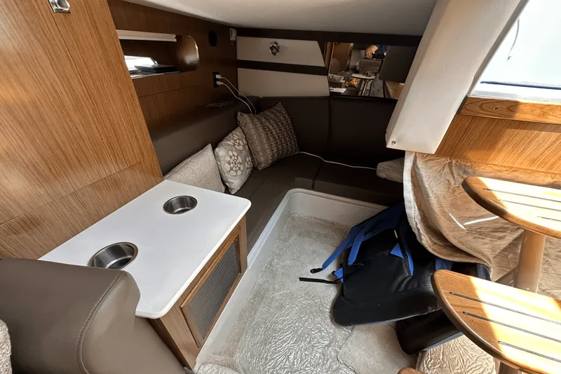 Slide: The Image of Cruisers 35 EXPRESS 2017 - 30