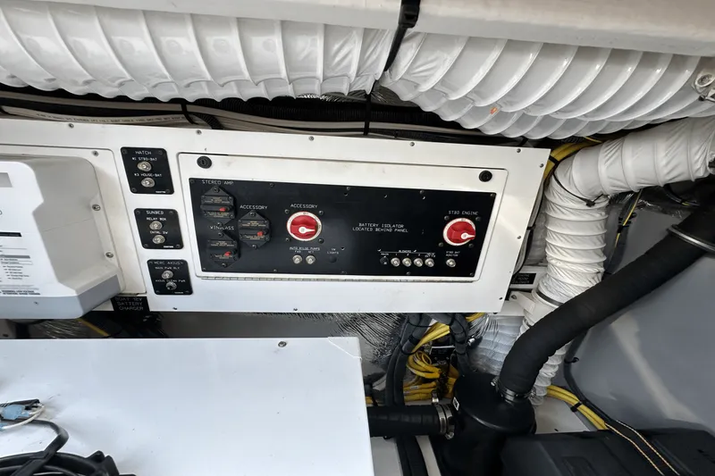 Slide: The Image of Cruisers 35 EXPRESS 2017 - 39