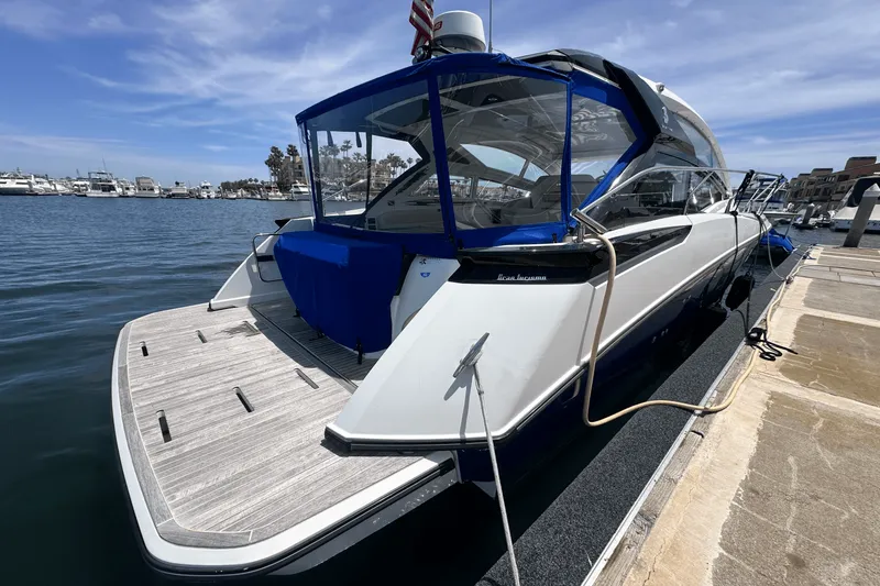 Slide: The Image of Beneteau 40 GT 2016 - 4