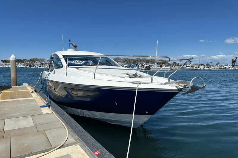 Slide: The Image of Beneteau 40 GT 2016 - 6