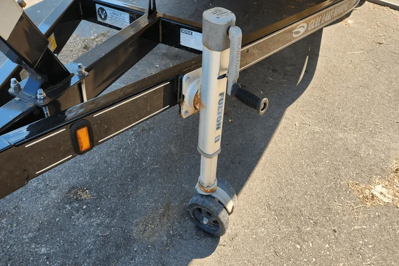 Slide: The Image of Monterey 204 FS/BR 2014 - 10