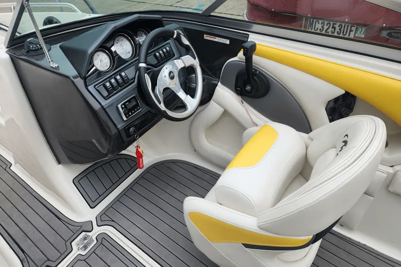 Slide: The Image of Monterey 204 FS/BR 2014 - 35