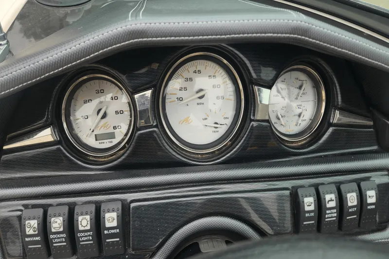 Slide: The Image of Monterey 204 FS/BR 2014 - 37